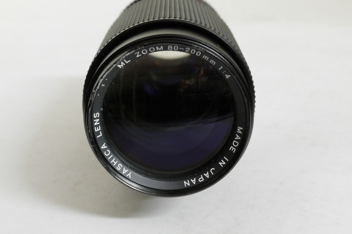 Yashica 80-200mm f4 ML Zoom in contax/Yashica AE bayonet mount +