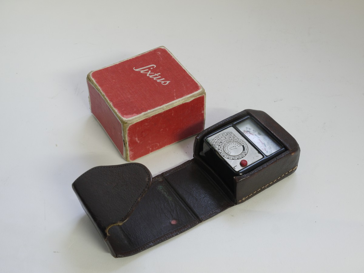 mwclassiccameras-20200327-270