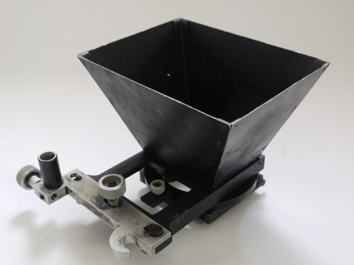mwclassiccameras-20200403-110