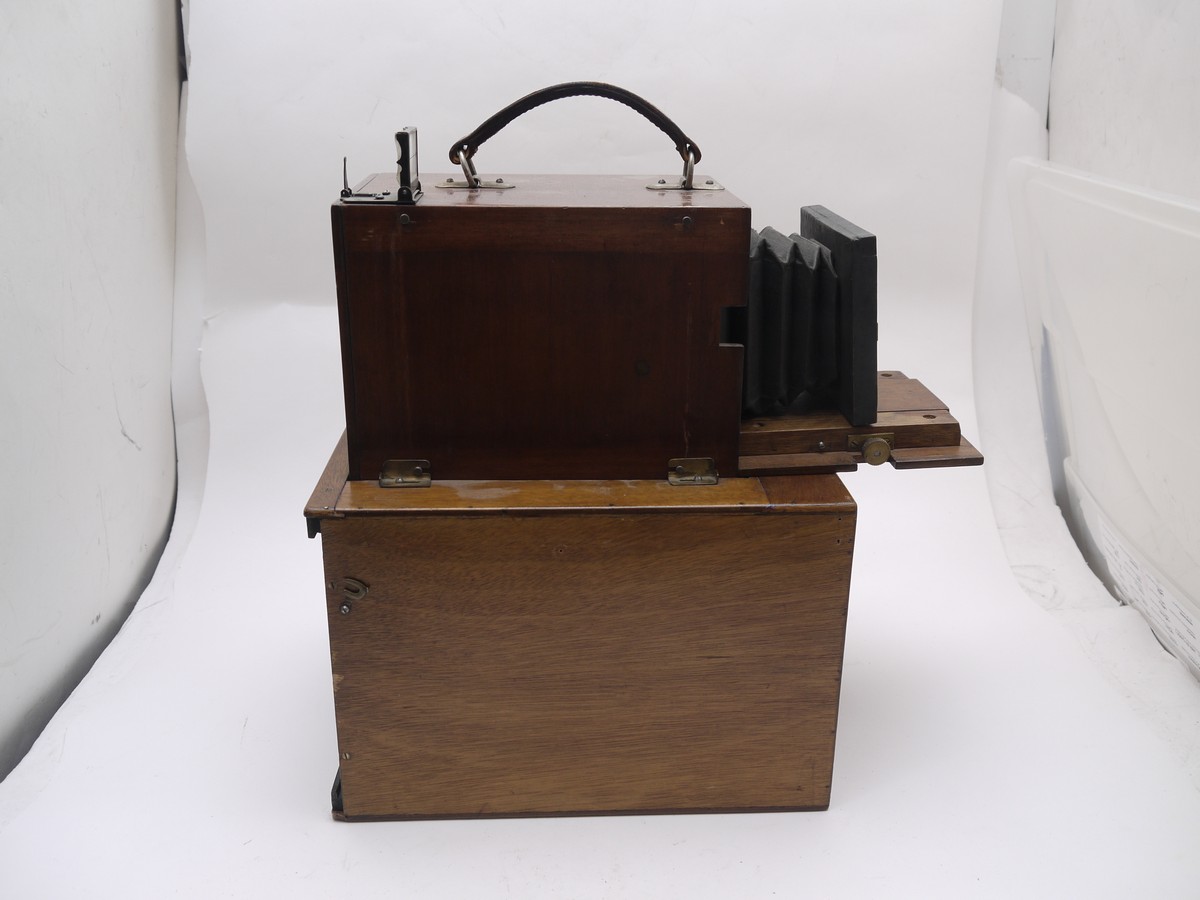 mwclassiccameras-20200403-2