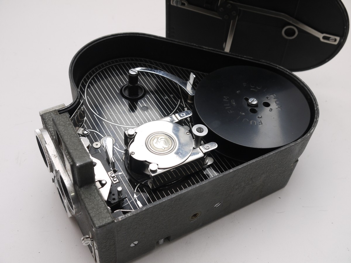 mwclassiccameras-20200403-57