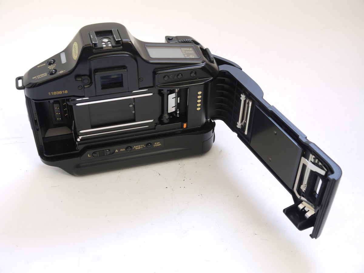 mwclassiccameras-20200508-258