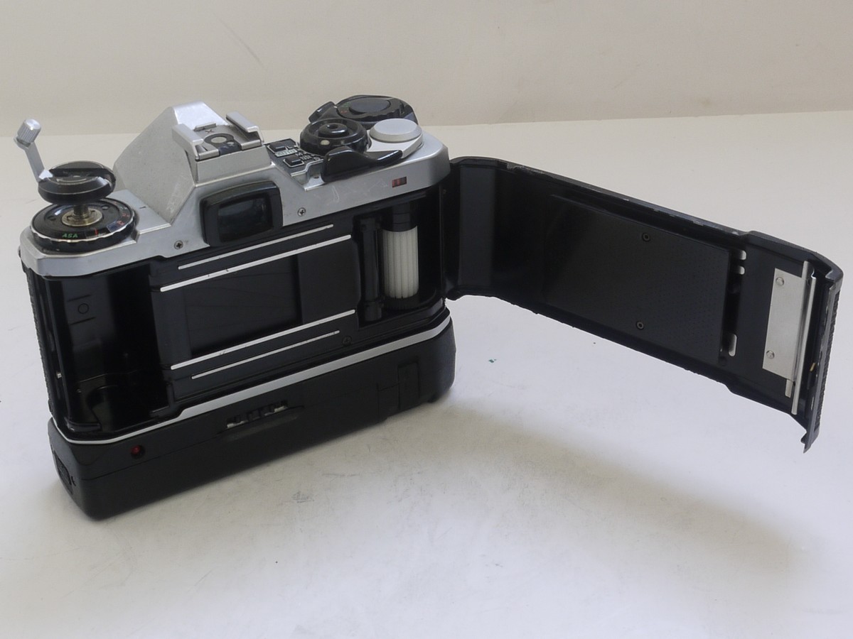 mwclassiccameras-202100205-156