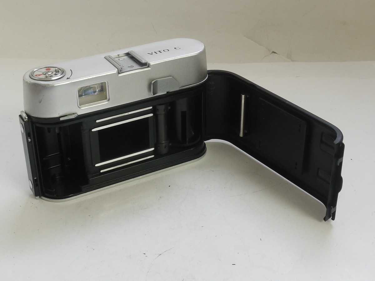 mwclassiccameras-202100212-212