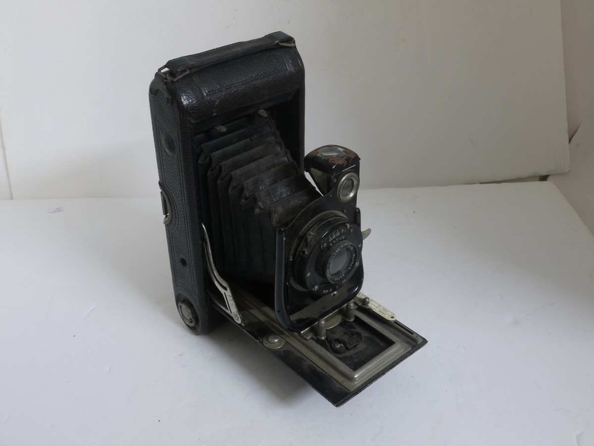 mwclassiccameras-20210226-108