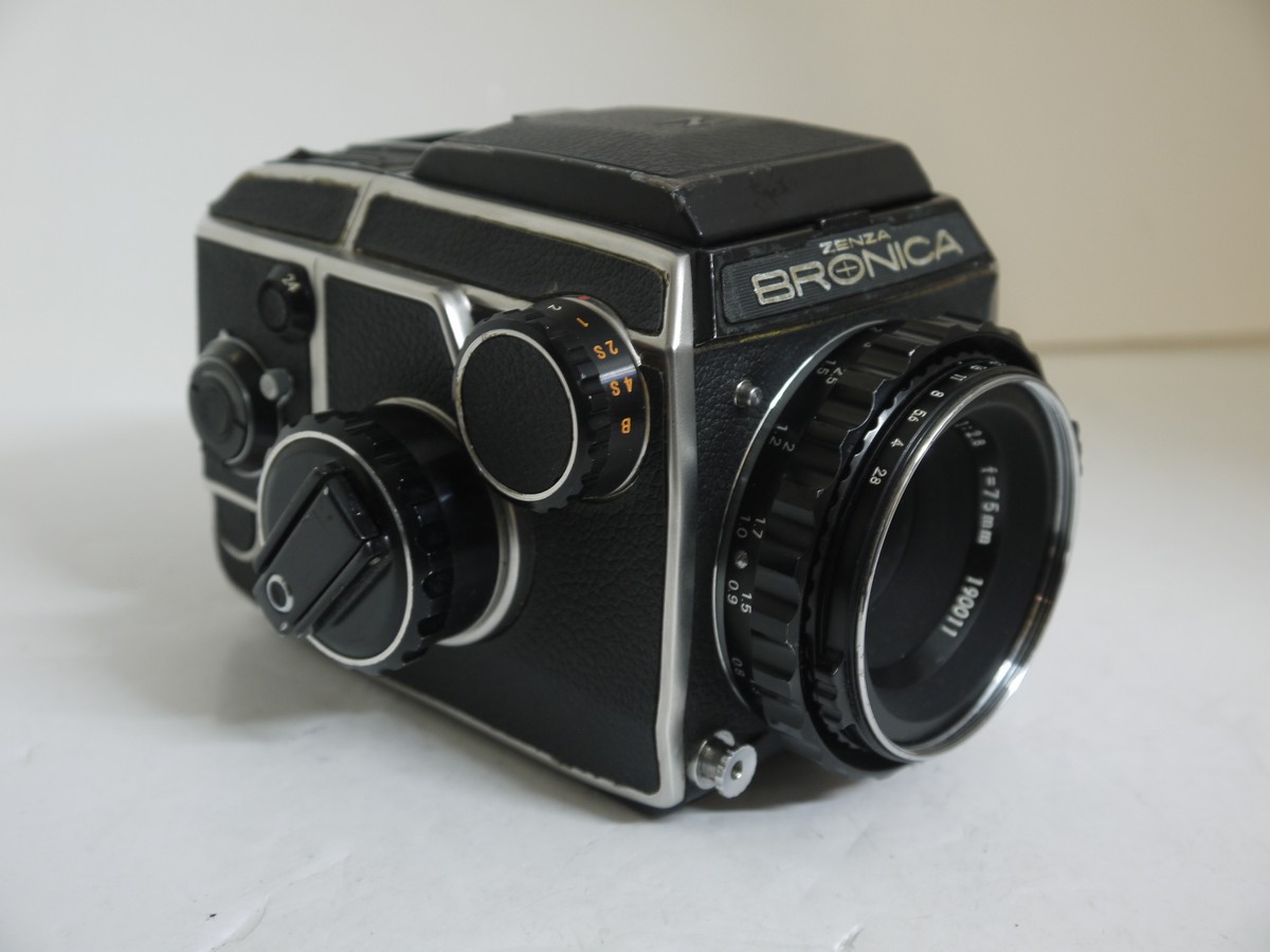 mwclassiccameras-20210305-274