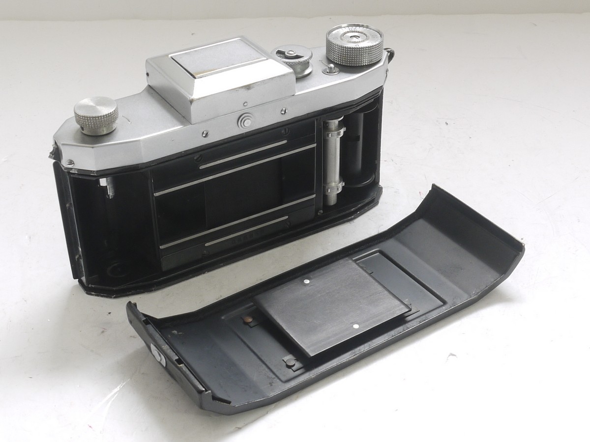 mwclassiccameras-20210319-30
