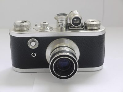 Corfield Periflex I Leica Copy, chrome + 50mm f3.5 Lumar-X L39 mount lens, 50mm Shoe finder, original instructions & ER case