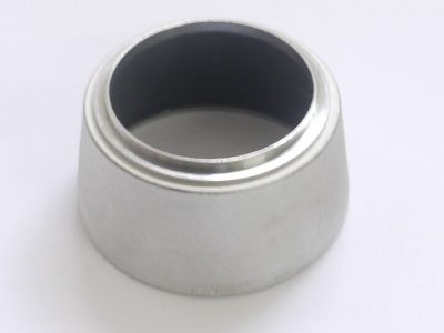Zeiss Stuttgart 40.5mm screw-in white metal lens hood (1118)