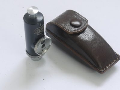 Leitz clockwork Self-Timer for L39 cameras APDOO + makers leather case