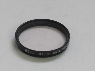 Hoya E39 Skylight 1B filter, black rim