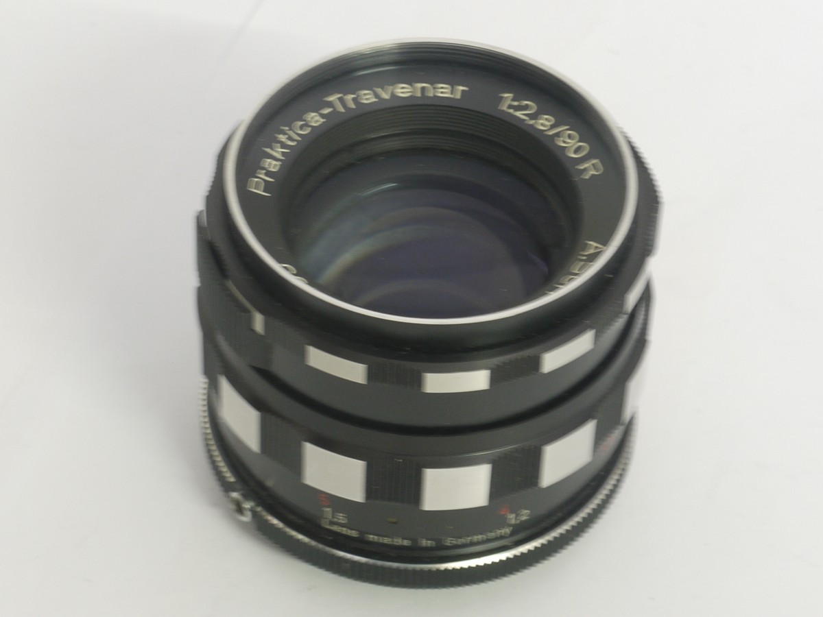 mwclassiccameras-20210409-504 Schacht 90mm f2.8 Praktica-Travenar R Portrait manual focus M42 screw mount + makers Felt lined box