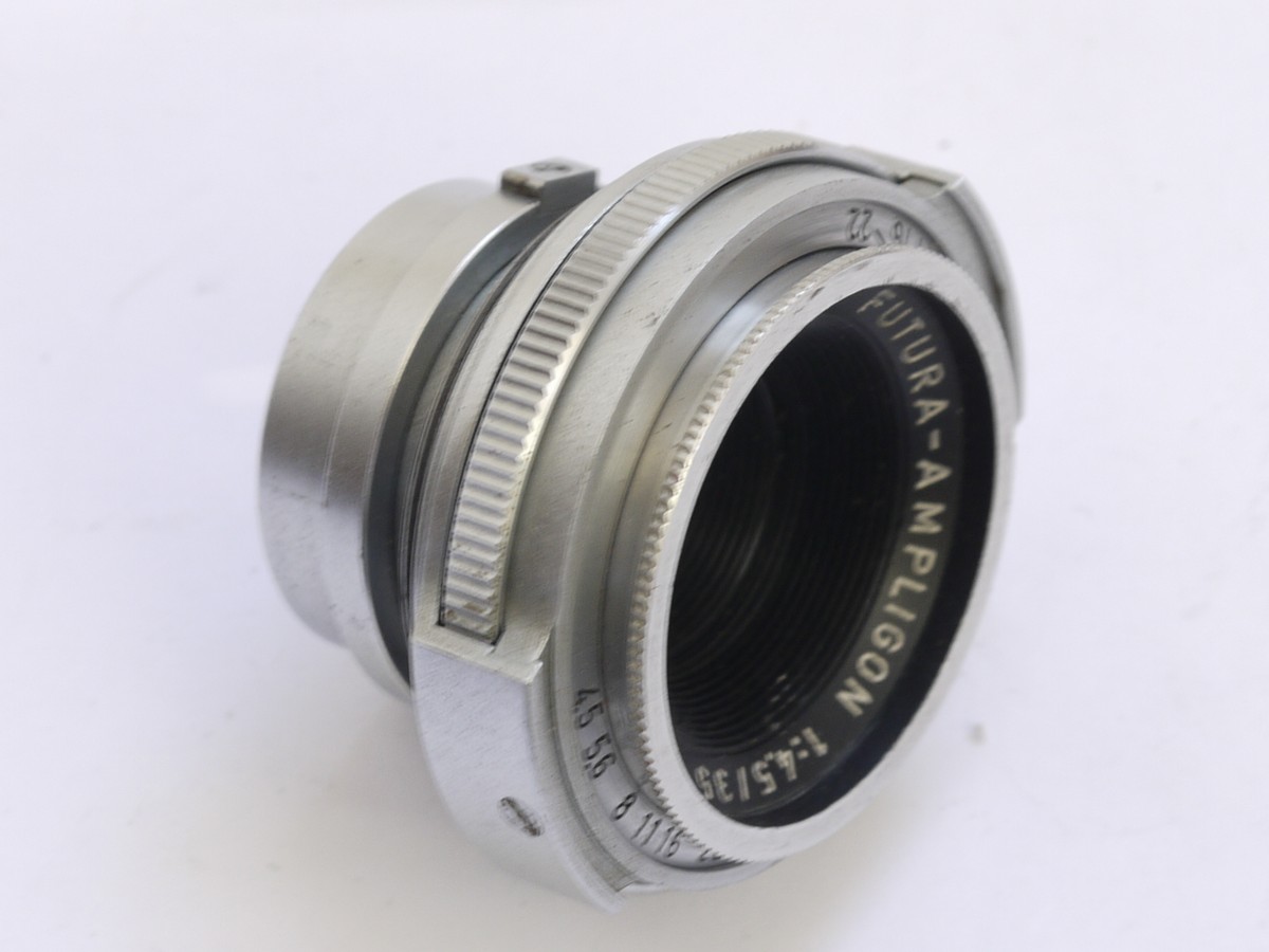 mwclassiccameras-20210423-323 Futura 35mm f4.5 Ampligon screw mount lens for Futura + leather case