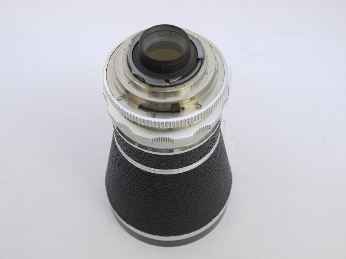 mwclassiccameras-20210423-393 Voigtlander 200mm f4 Super Dynarex lens for Bessamatic + Voigtlander Skylight filter, lens hood, caps & leather sprung case