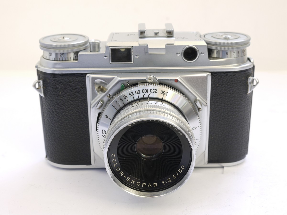 mwclassiccameras-20210423-396 Voigtlander Prominent I 35mm coupled rangefinder camera with removable accessory shoe + 50mm f3.5 Color-Skopar interchangeable lens