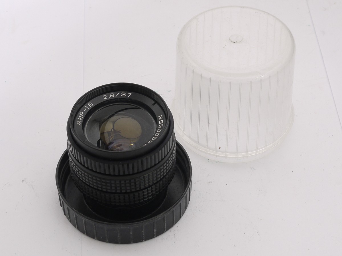 mwclassiccameras-20210430-131 Russian/Soviet made 37mm f2.8 MIR-1B manual focus M42 screw mount lens + keeper case