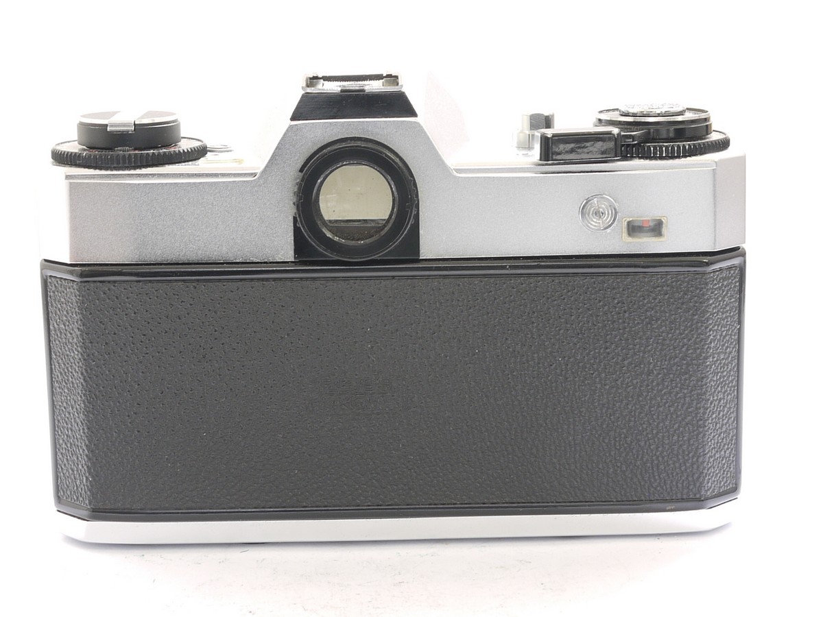 mwclassiccameras-20210430-201 Zeiss Ikon SL706 TM 35mm SLR, chrome, M42 screw mount + 50mm f1.8 Pancolar M42 lens, with front cap