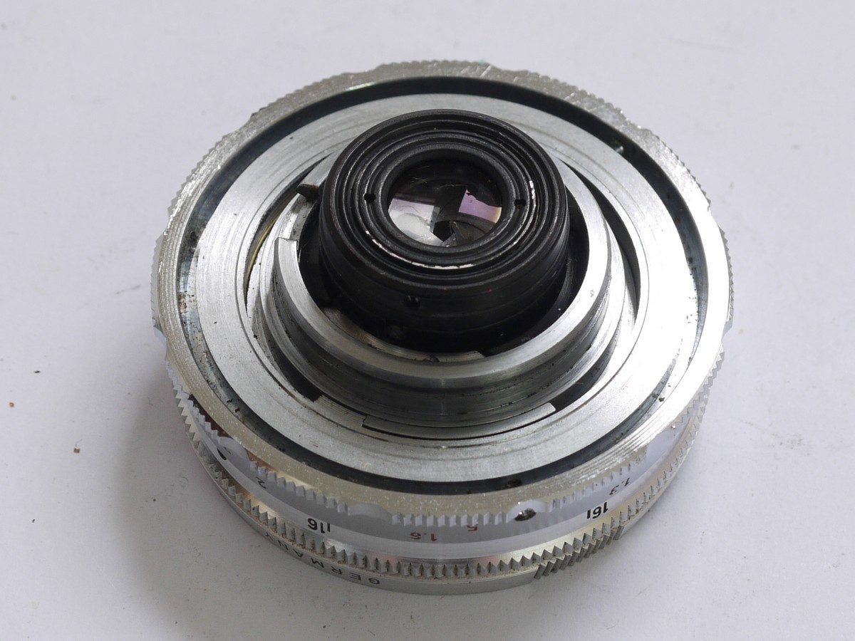 mwclassiccameras-20210430-711 Agfa 35mm f4 Color-Ambion manual focus lens for the Ambi Silette rangefinder camera + makers keeper case