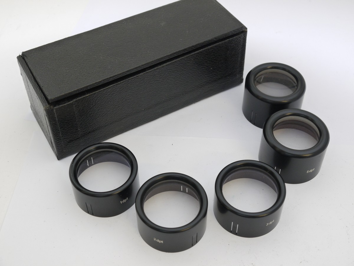 mwclassiccameras-20210507-236 Carl Zeiss set of 5 x 42mm push-on Close-Up lenses (1, 2, 3, 5 & 8 dioptre) in outfit case. UNCOMMON