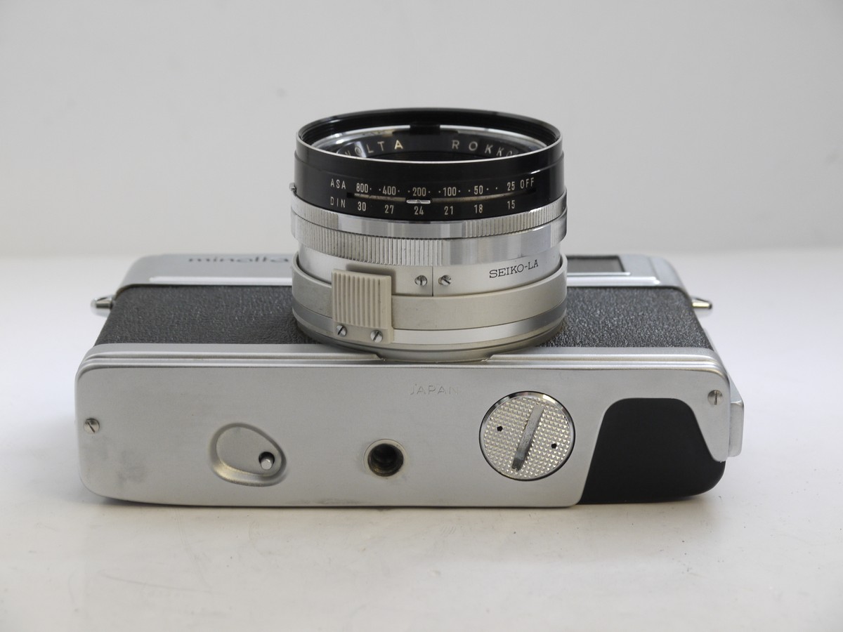 mwclassiccameras-20210513-420 Minolta Hi-Matic 7S 35mm coupled rangefinder CDS metered camera with 45mm f1.8 Rokkor lens + ER case