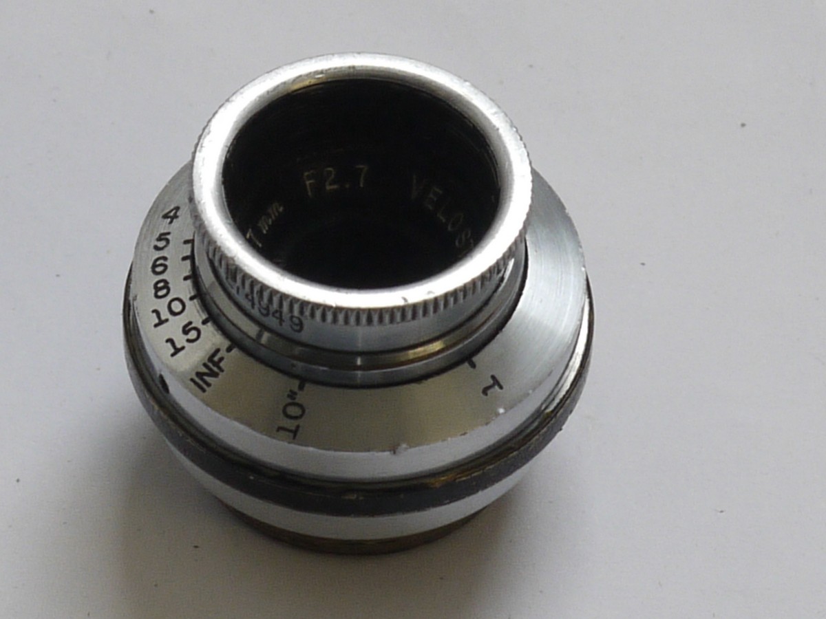 mwclassiccameras-20210513-431 Wollensak 17mm f2.7 Velostigmat cine lens, non-focusing, with small screw mount