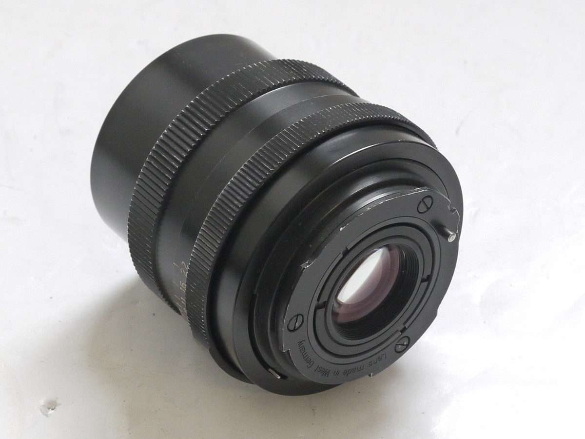 mwclassiccameras-20210521-58 Voigtlander 25mm f2.8 Color-Skoparex manual focus SL35/VSL/QBM mount lens (Made in West Germany) + makers caps. UNCOMMON