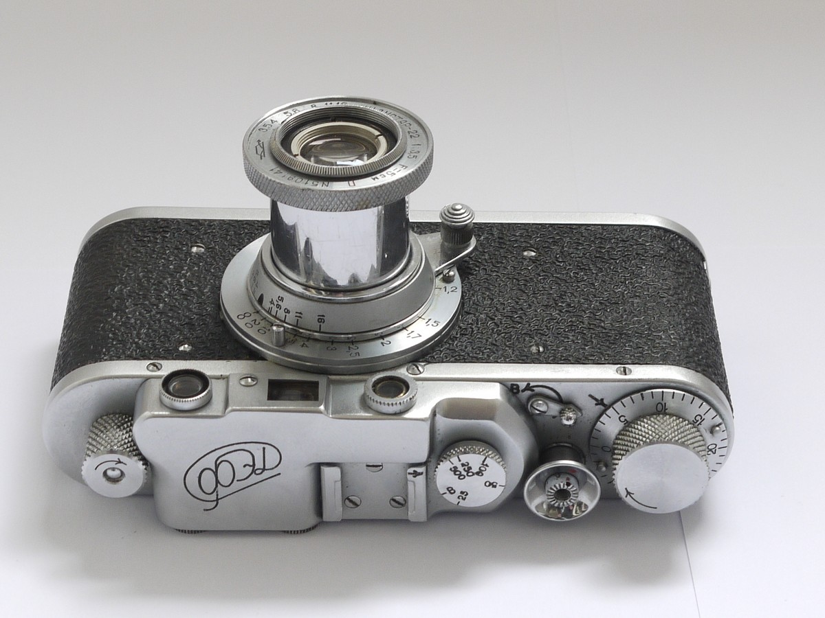 mwclassiccameras-20210604-21 Fed I (type G) Leica Copy, late type with name only on top plate (No.665100) + 5cm f3.5 Industar-22 coated collapsible lens