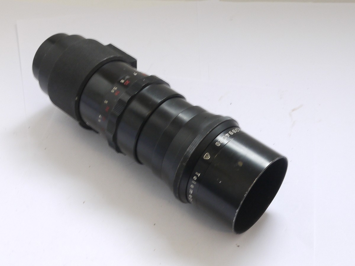 mwclassiccameras-20210604-213 Meyer Optik 250mm f5.5 Telemegor manual focus M42 screw mount lens