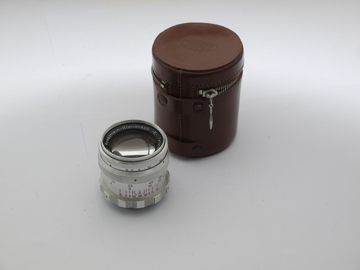 mwclassiccameras-20210611-144 Roeschlein Kreuznach 90mm f3.8 E Telenar manual focus lens in Braun Paxette L39 RF coupled screw mount