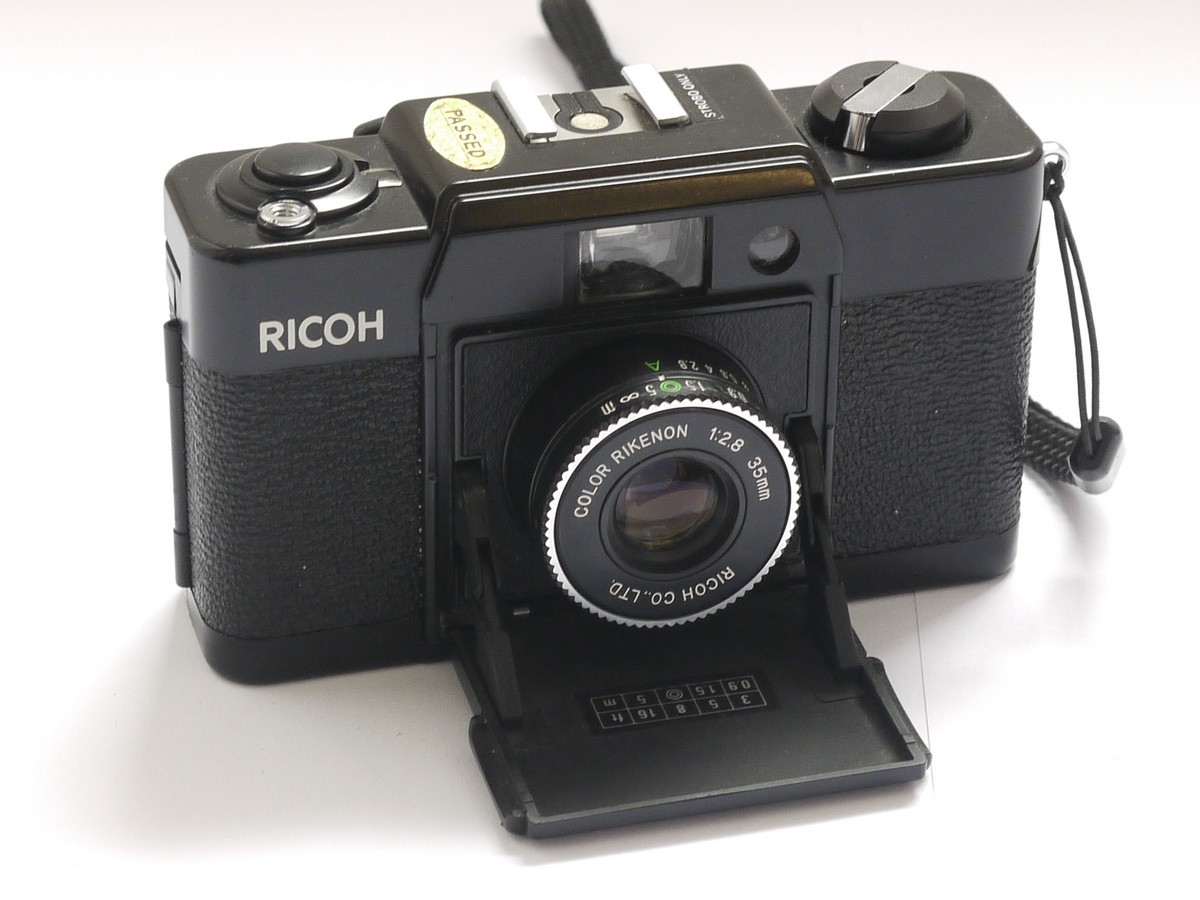 mwclassiccameras-20210618-18 Ricoh FF1 35mm compact camera with 35mm f2.8 Color Rikenon lens + wrist strap