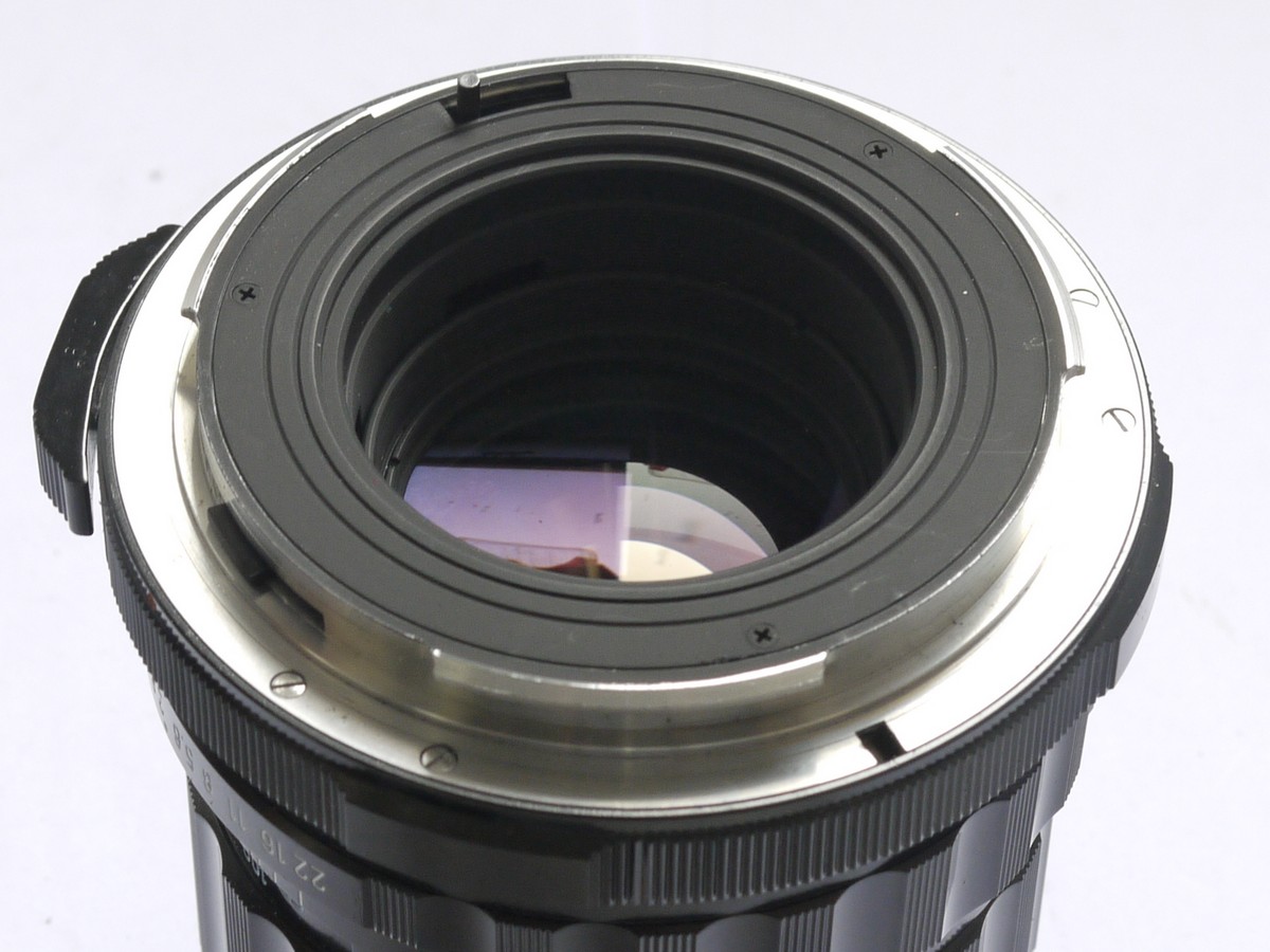 Pentax 6×7 150mm f2.8 Super-Multi-Coated Takumar manual focus lens