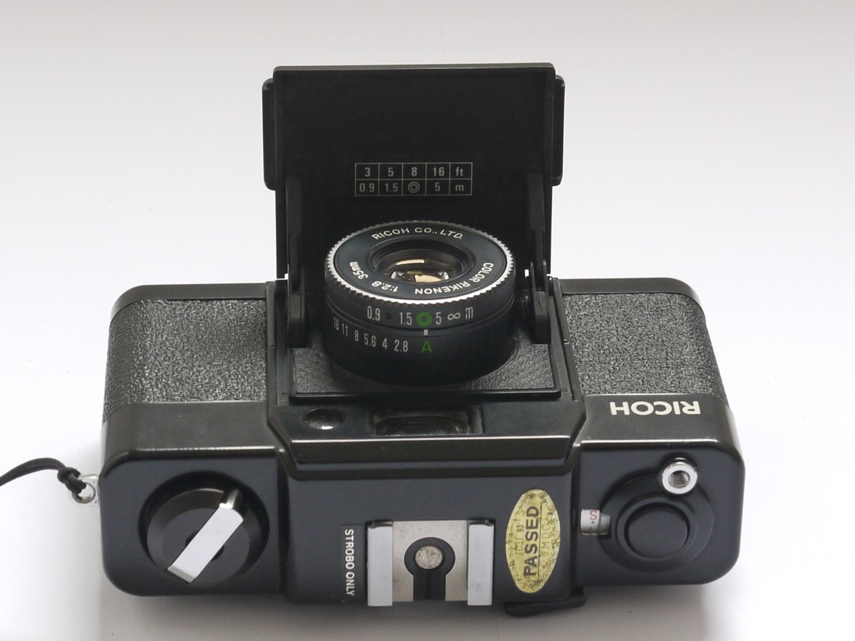 mwclassiccameras-20210618-20 Ricoh FF1 35mm compact camera with 35mm f2.8 Color Rikenon lens + wrist strap