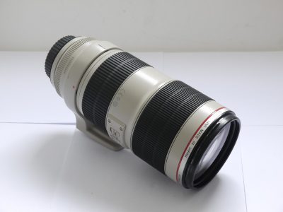 Canon EF 70-200m f2.8 L IS II USM lens, Yellow barrel with black control bands + makers caps & ET-87 bayonet lens hood
