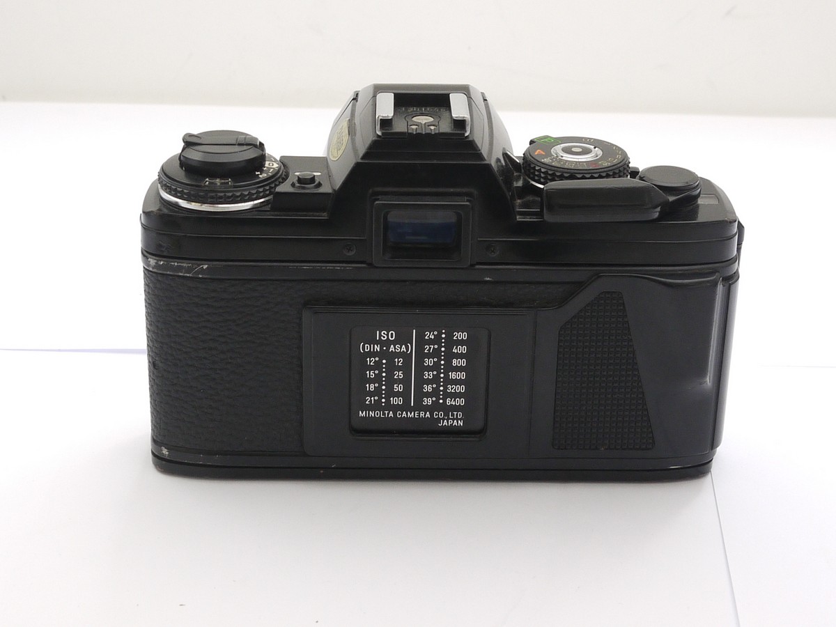 mwclassiccameras-20210625-30 Minolta X-700 35mm Mult-mode SLR (1st Version with metal body) + 50mm f1.7 MD lens