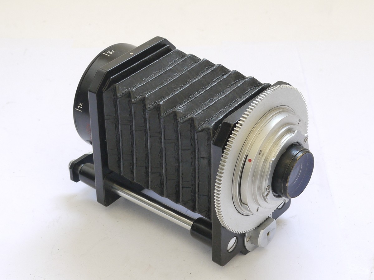 mwclassiccameras-20210702-305 Arthur Seibert Wetzlar Emoprox Close-up Bellows with rear lens componant, for Kodak Retina Reflex. UNCOMMON