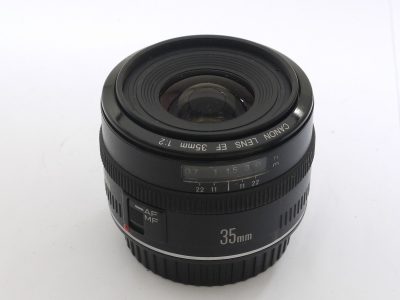Canon EF 35mm f2 + makers caps