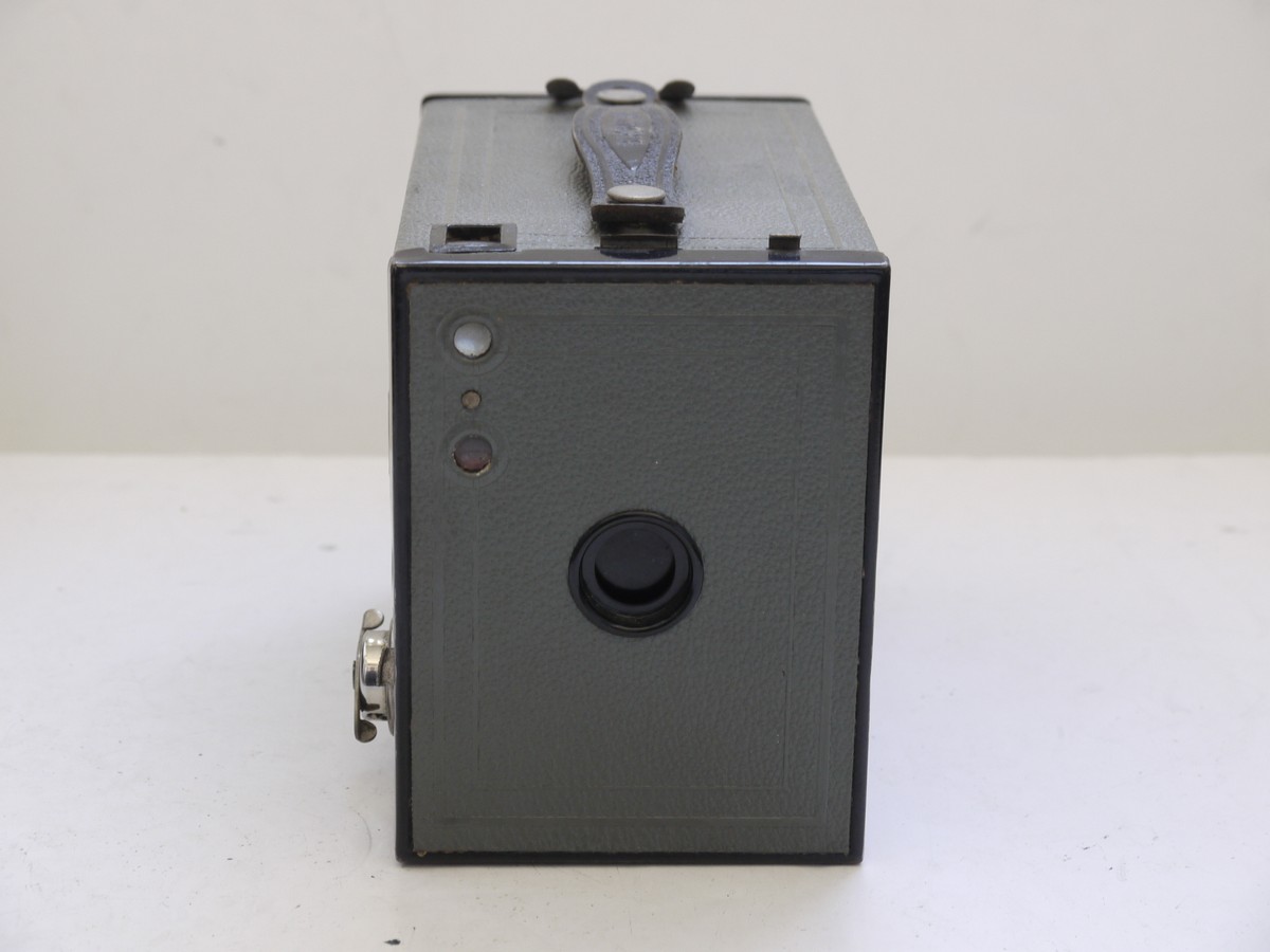 mwclassiccameras-20210716-261 Kodak No.2 Brownie. Model F GREY coloured Box camera with black metal parts 1901-33. With black Handle