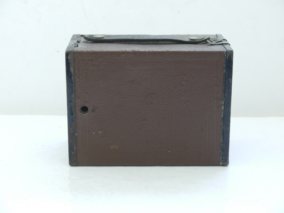 mwclassiccameras-20210716-287 Kodak No.2 Brownie. Model F BROWN coloured Box camera with black metal parts 1901-33. With black handle