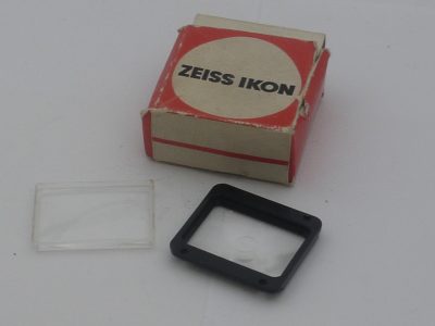 Zeiss Ikon Cross-Hair focusing screen for Icarex (20.1303) + Extre dioptre & makers box