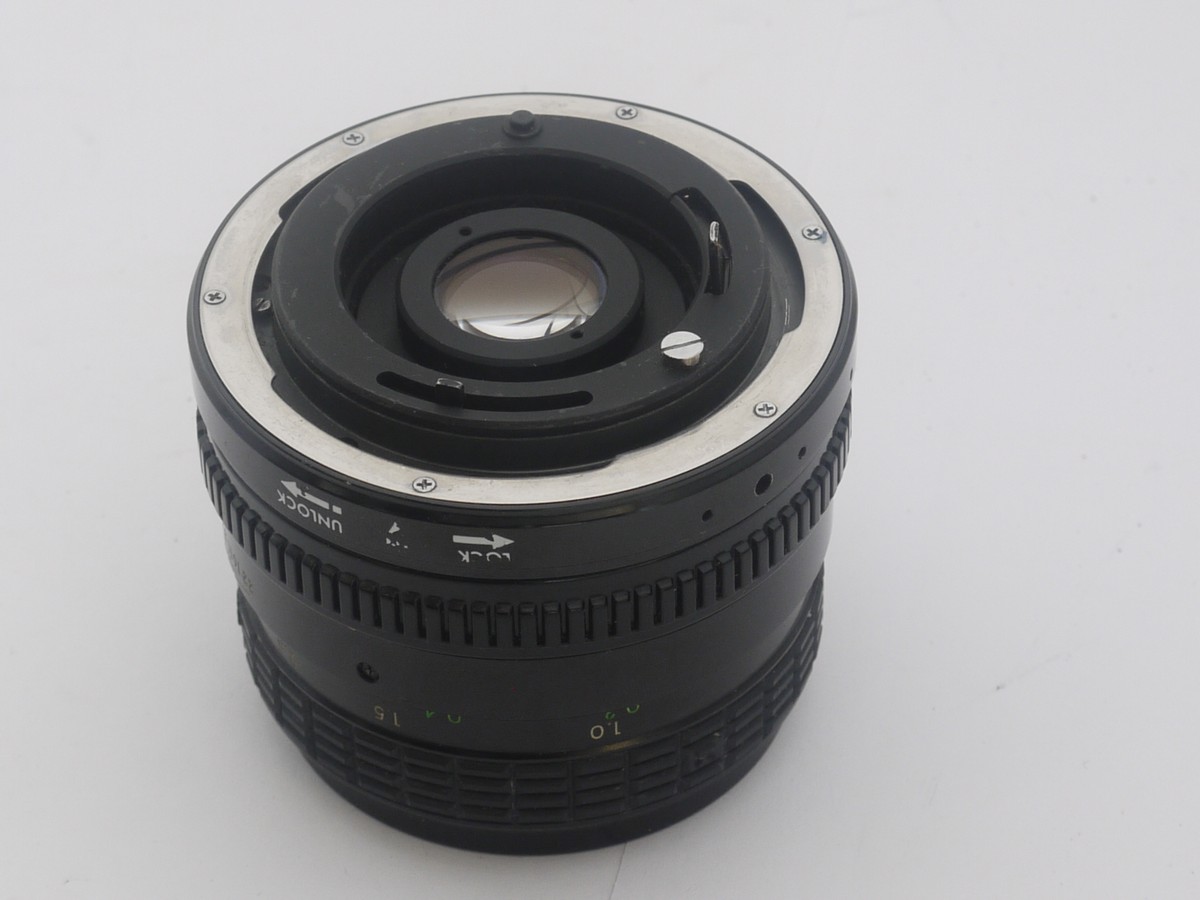 mwclassiccameras-20210820-77 Sigma 28mm f2.8 Mini-Wide manual focus Canon FD mount lens