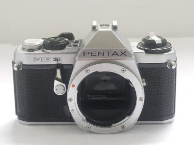 Pentax ME Super 35mm auto/manual exposure SLR body, chrome