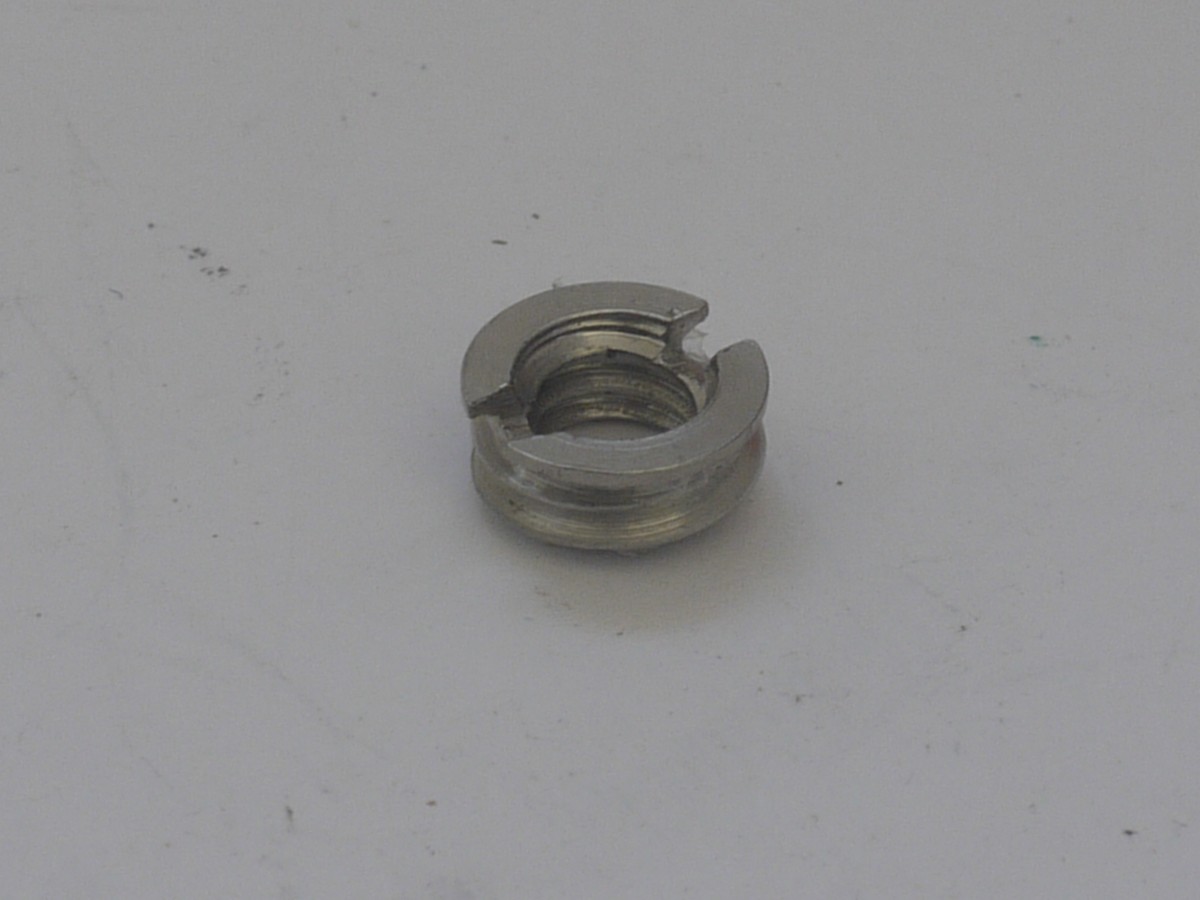 mwclassiccameras-20210917-312 Tripod Bush size adapter, for adapting camera with large tripod sizes to the small size