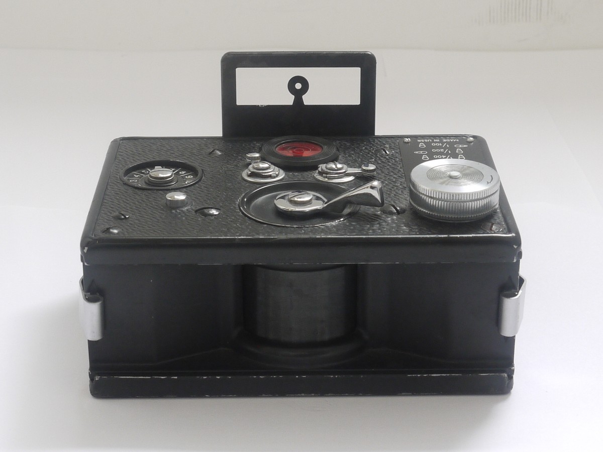 mwclassiccameras-20211001-13 FT-2 35mm Panoramic camera with 50mm f5 Industar-50 lens, complete with two cassettes. Made in USSR
