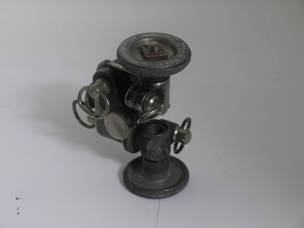 mwclassiccameras-20211112-190 Contessa Nettel Duotar Tripod head. Neat & versatile early vintage accessory (same as the Zeiss Ikon version)