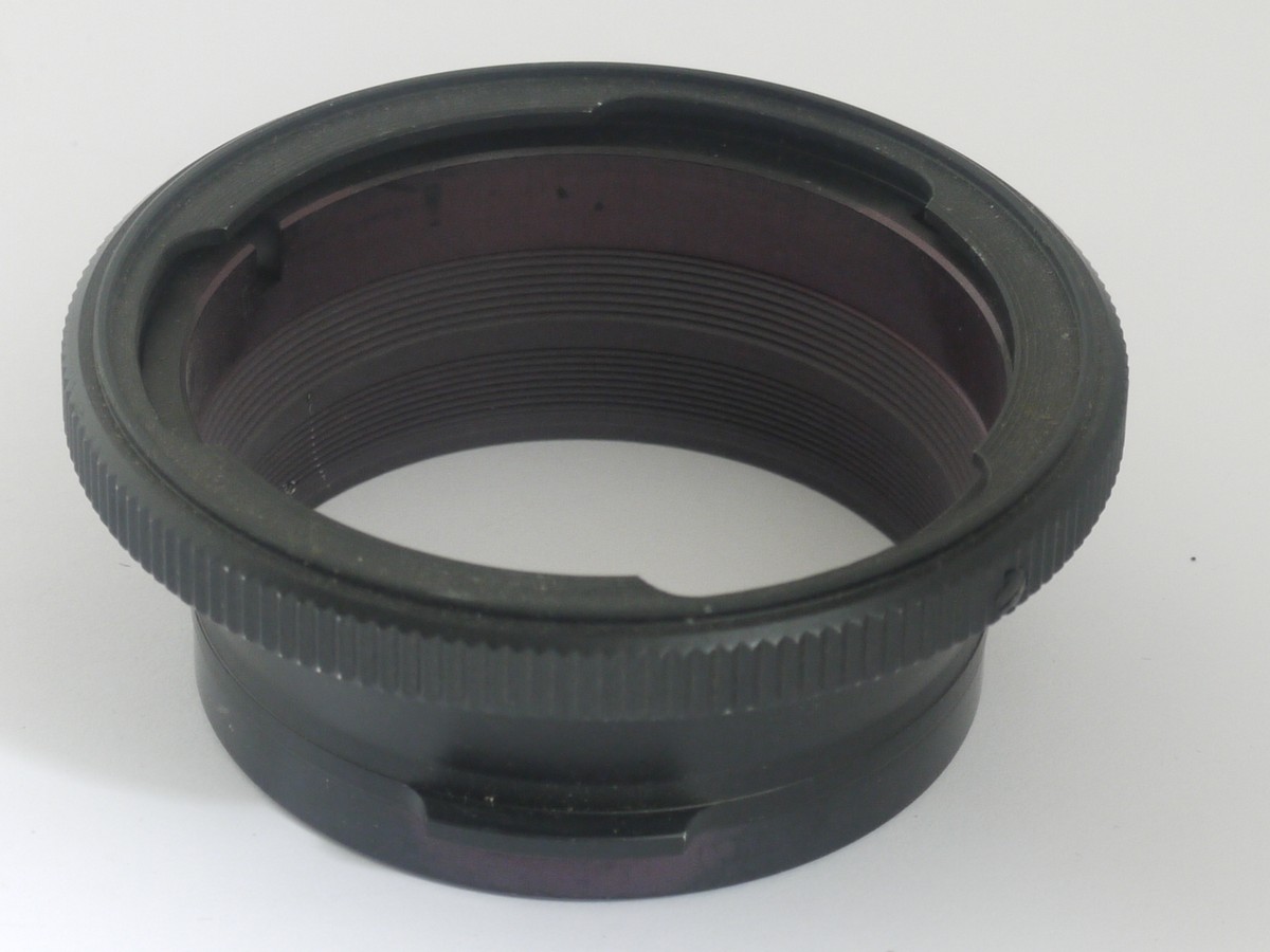 mwclassiccameras-20211112-196 Unamed 30.5mm screw-in rubber collapsible lens (Copy of the Rollei hood for the 40mm f2.8 Sonnar lens on the Rollei 35S)