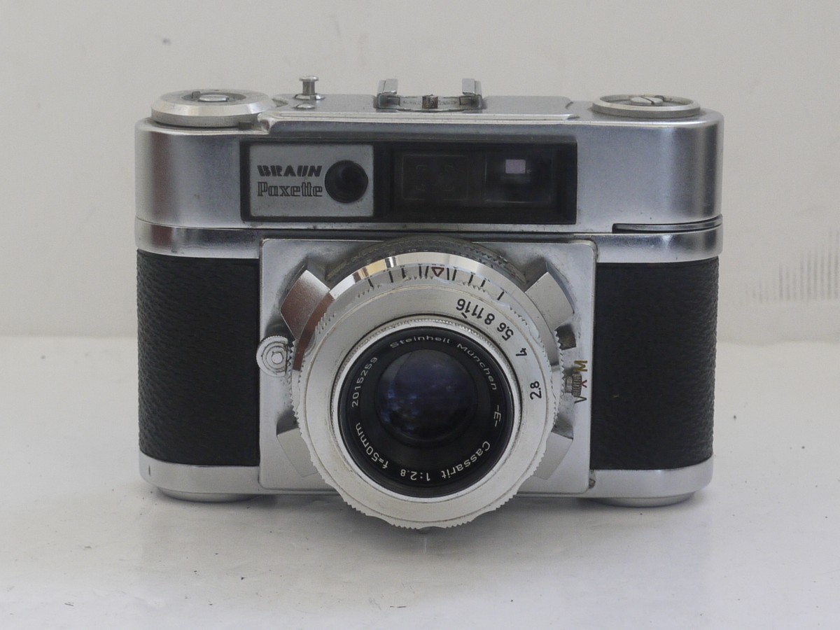 mwclassiccameras-20211112-76 Braun Paxette 35mm coupled rangefinder camera with three built-in frame finders + Steinheil 50mm f2.8 Cassarit E, Staeble 45mm f2.8 Kata & Staeble 135mm f3.8 Telenon L39 screw mount lenses, Braun Universal shoe finder, Various size/types filters & makers outfit case