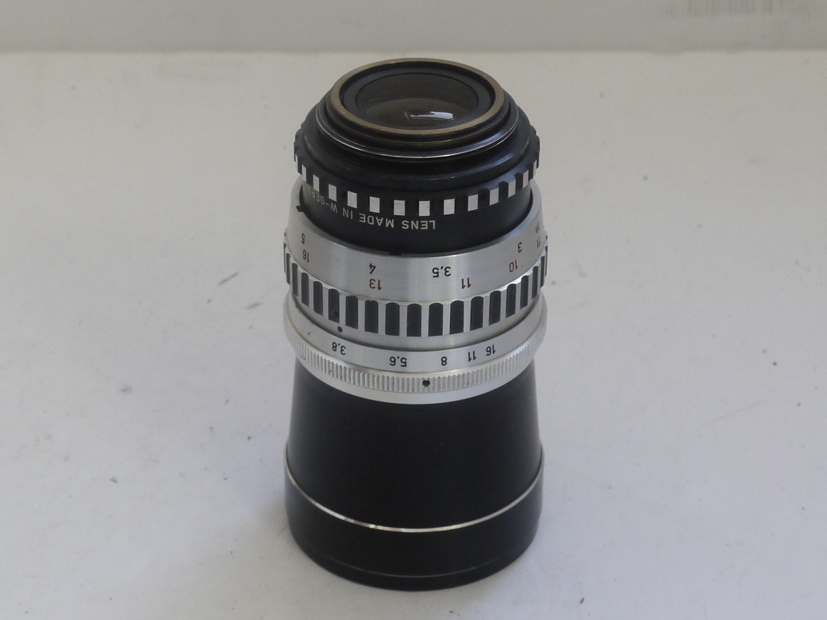 mwclassiccameras-20211112-82 Braun Paxette 35mm coupled rangefinder camera with three built-in frame finders + Steinheil 50mm f2.8 Cassarit E, Staeble 45mm f2.8 Kata & Staeble 135mm f3.8 Telenon L39 screw mount lenses, Braun Universal shoe finder, Various size/types filters & makers outfit case