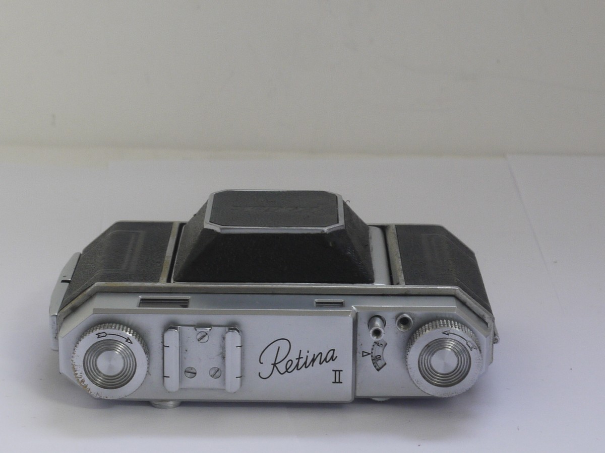 mwclassiccameras-20211126-222 Kodak Retina II 35mm folding coupled rangefinder camera with Schneider 5cm f2 Xenon uncoated lens in Compur-Rapid shutter + makers ER case