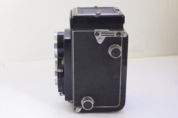 OLYMPUS DIGITAL CAMERA Rolleicord V TLR with 75mm f3.5 Xenar lens in Synchro Compur shutter + makers front cap, ER case & box