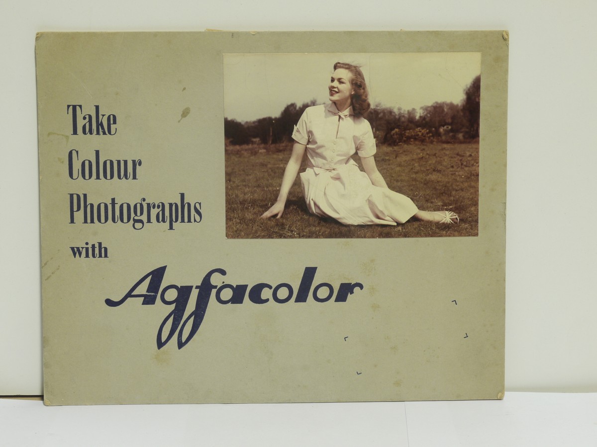 mwclassiccameras-20211231-133 Take Colour Photographs with Agfacolor card advertising Table Top stand with rear stabiliser (25x20cm)